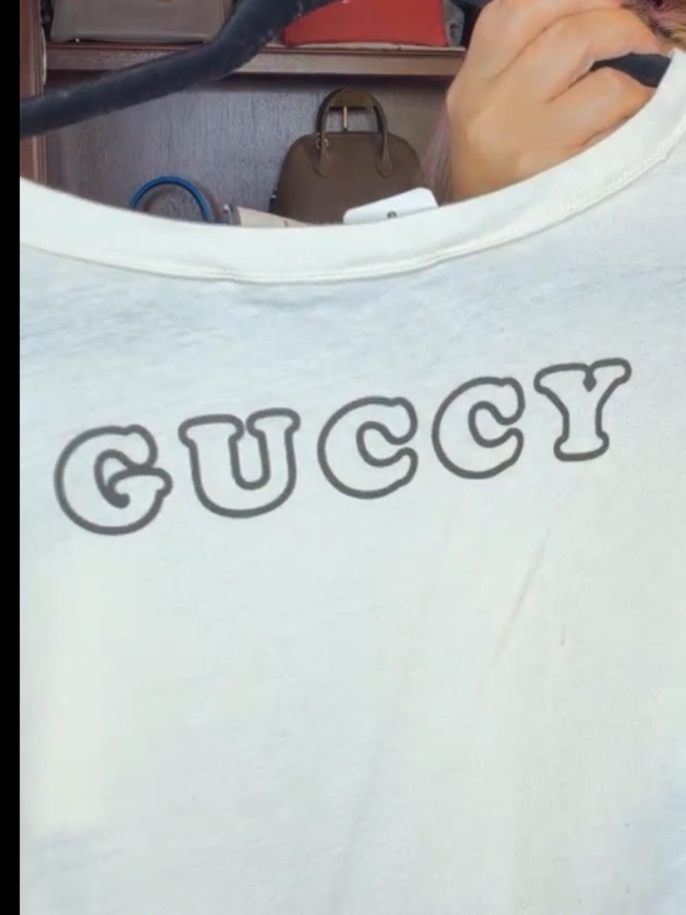 Authentic Gucci anime girl blonde girl with sequin eyes - Picture 4 of 7